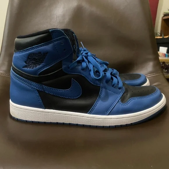 Jordan | Shoes | Air Jordan Mariana Blue Size 12 Great  display picture 2